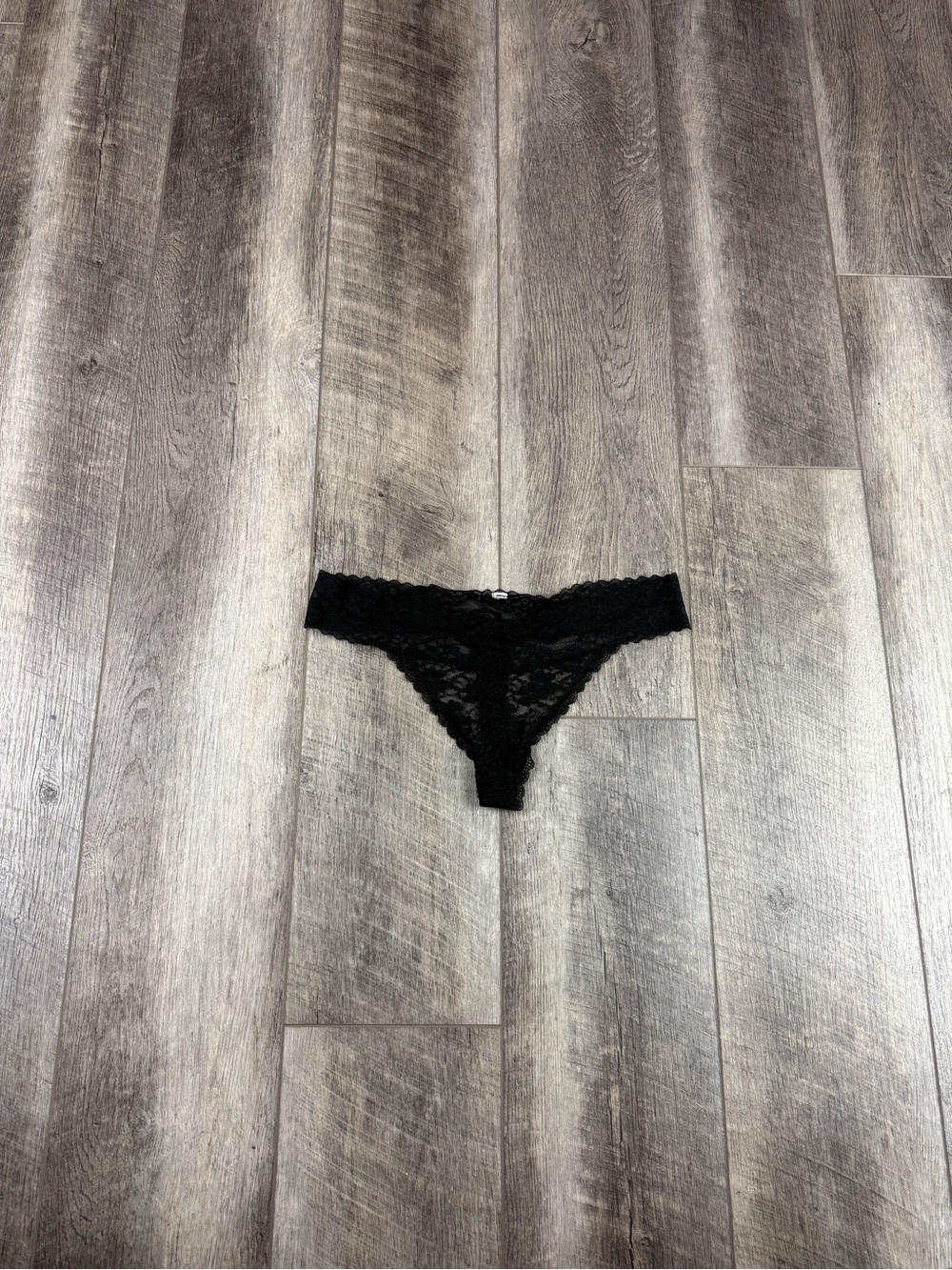 VS Black Lace Thong